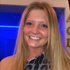 Meet your Posher, Cassie